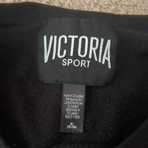 Black VS pullover size M